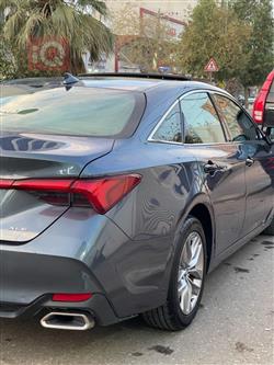 تويوتا أفالون